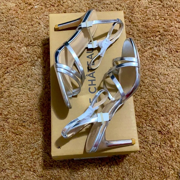 Brand new sandals || SZ 6 - Picture 4 of 5